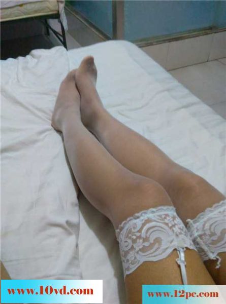享受护士老婆的贴心服务(17P)