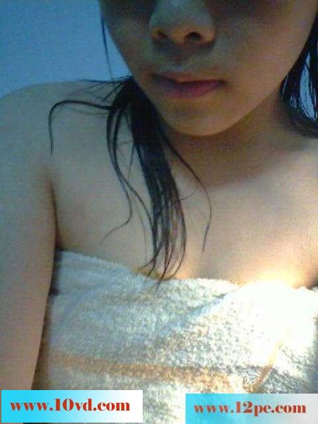 小女人自拍的桃子奶(12P)