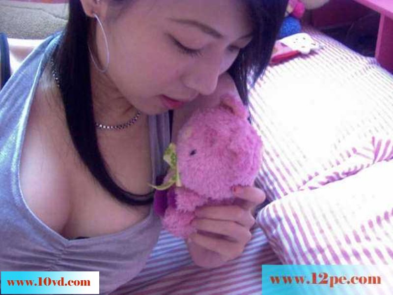 性感的小骚货(10P)