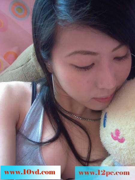 性感的小骚货(10P)