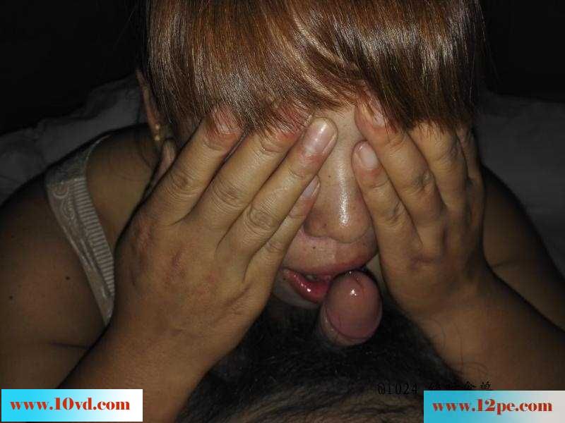 淫荡的离异少妇之浓精漫腚(20P)