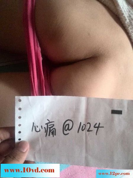 与骚逼人妻打响清晨第一炮(10P)