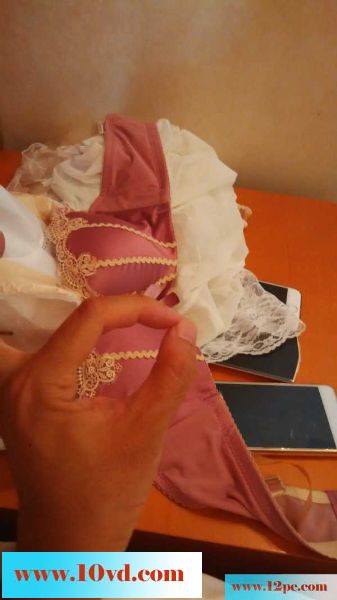 约到美丽小少妇(16P)