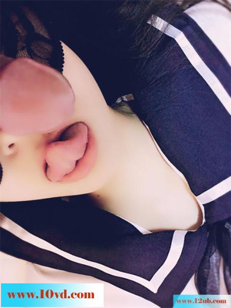 20岁制服清纯炮友想玩不(27P)