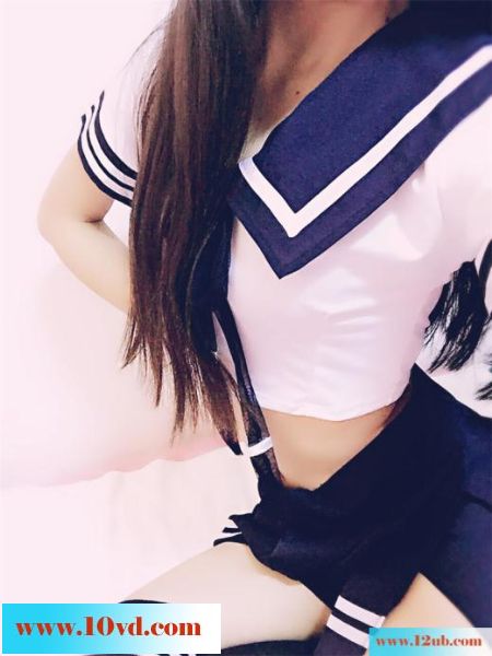 20岁制服清纯炮友想玩不(27P)