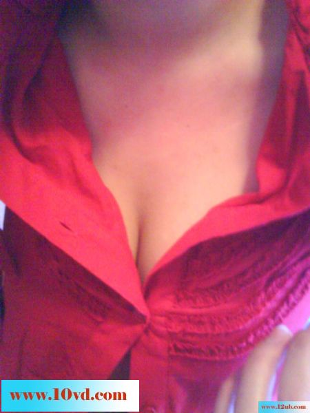36F爆乳女友(12P)