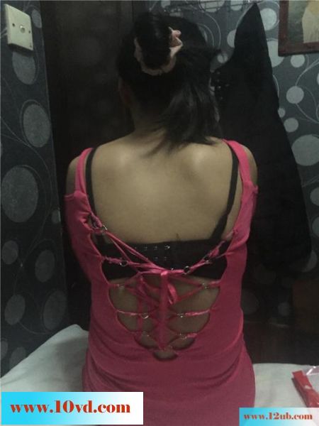 95年C罩杯的徐州小妹进京做技师(15P)
