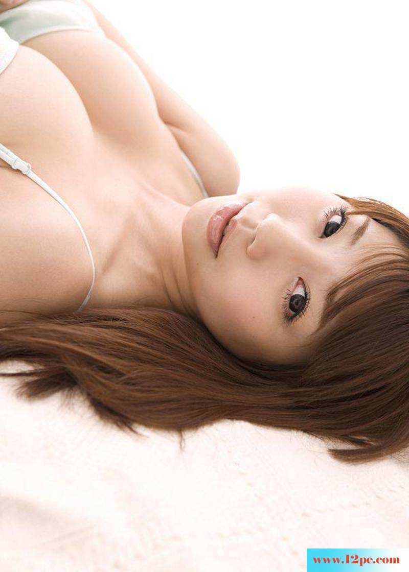 性感妖媚的大胸诱惑(30P)