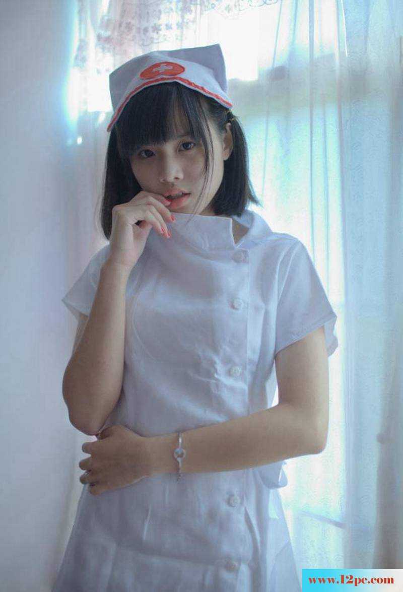 妖艳护士制服你经得起诱惑幺(18P)