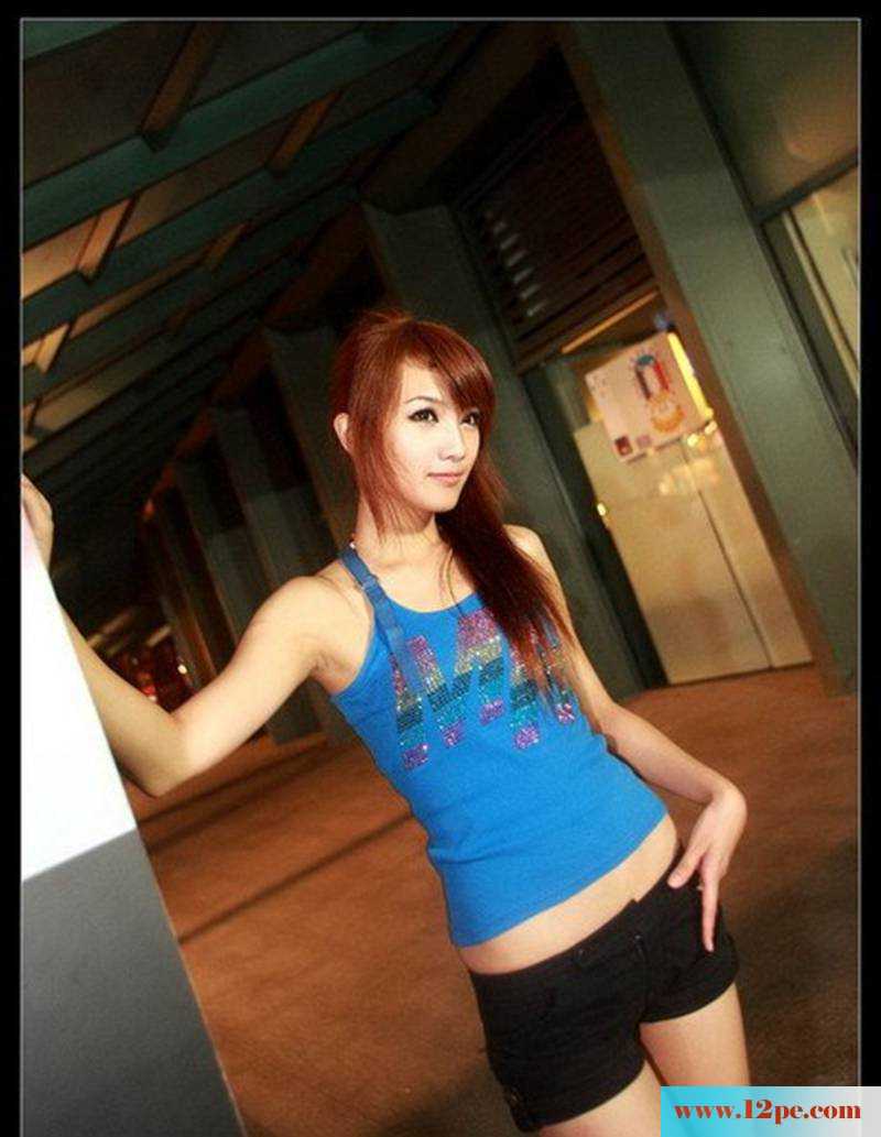 夜色美女小品短裤短衫装(10P)