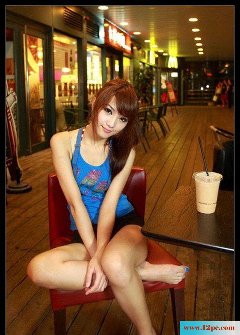 夜色美女小品短裤短衫装(10P)