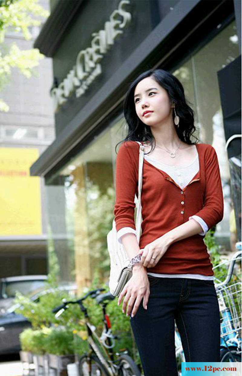 拥有修长美腿的韩国美女身材照样很棒(12P)