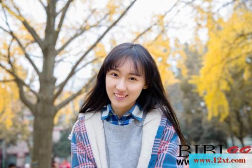 大学校园里的学妹-长相一般不过真是纯【17P】