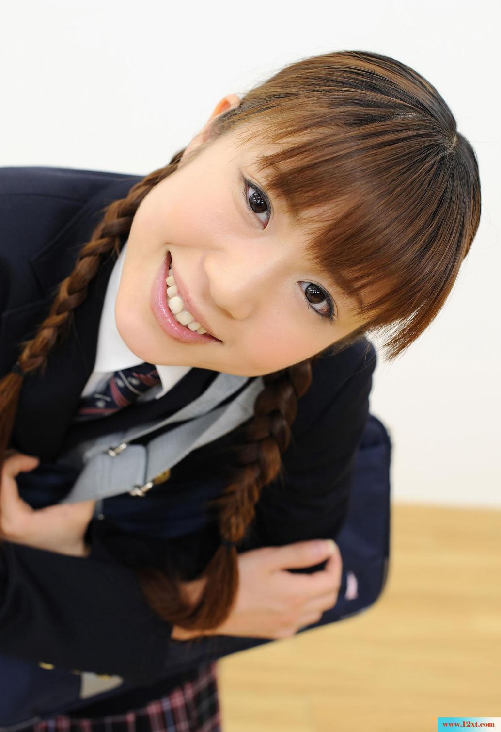 岛国的学生妹制服让人就有冲动-【55P】