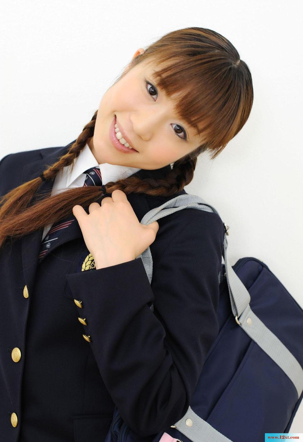 岛国的学生妹制服让人就有冲动-【55P】