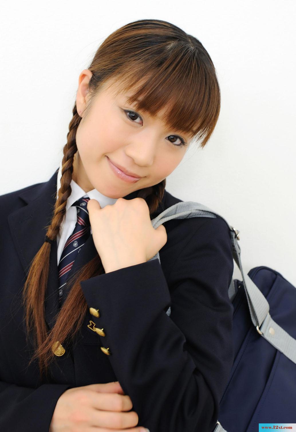 岛国的学生妹制服让人就有冲动-【55P】