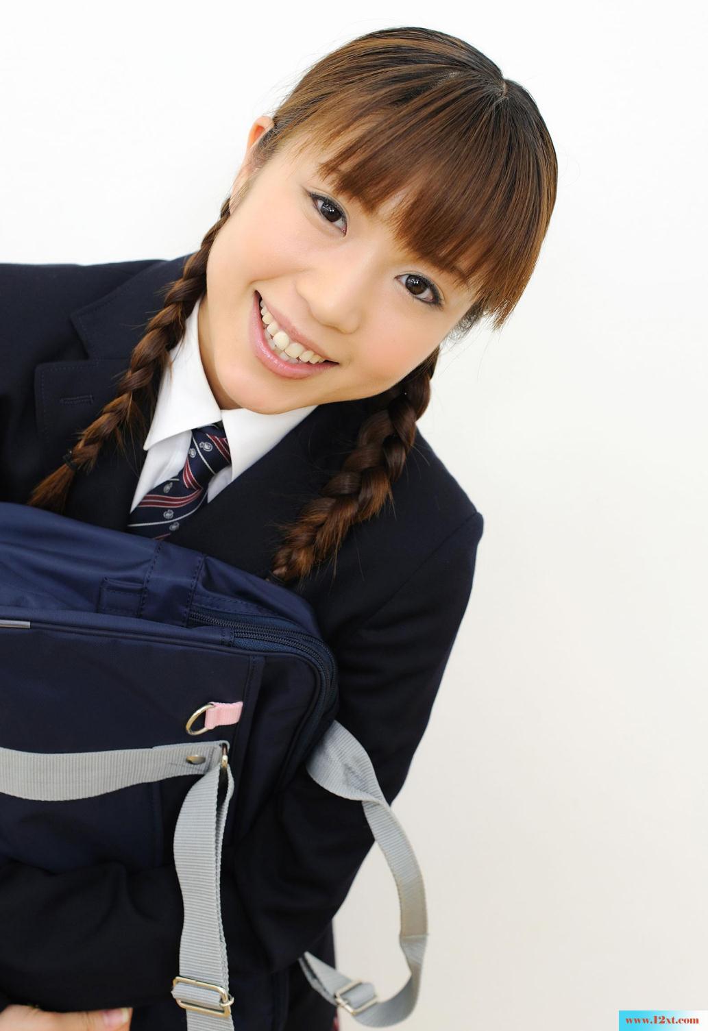岛国的学生妹制服让人就有冲动-【55P】
