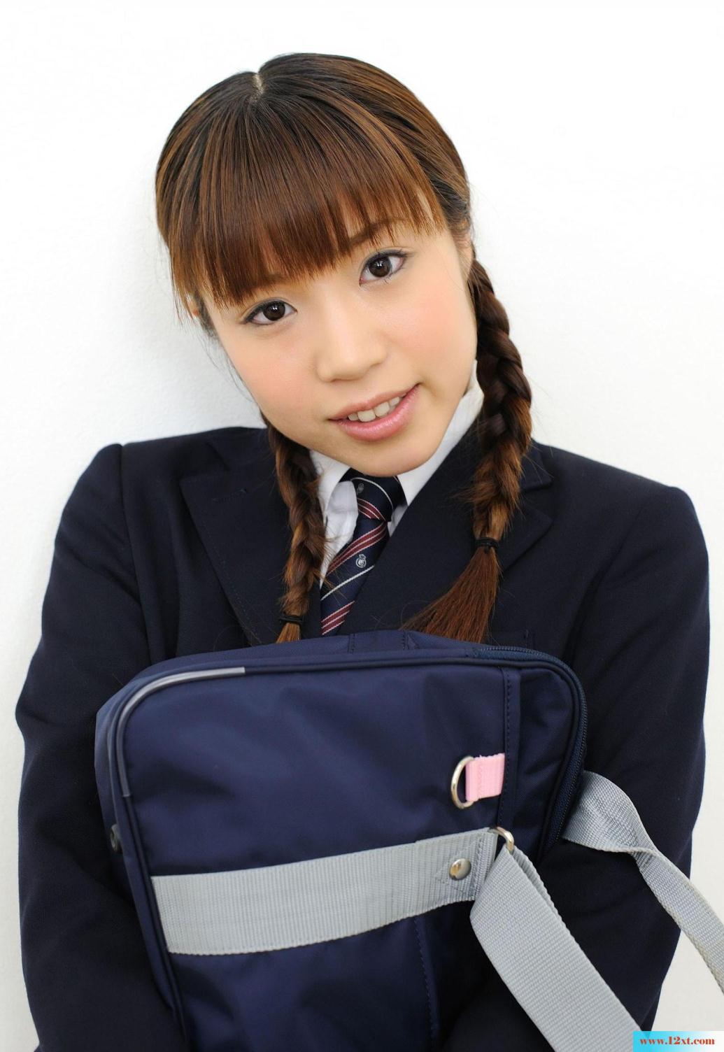 岛国的学生妹制服让人就有冲动-【55P】