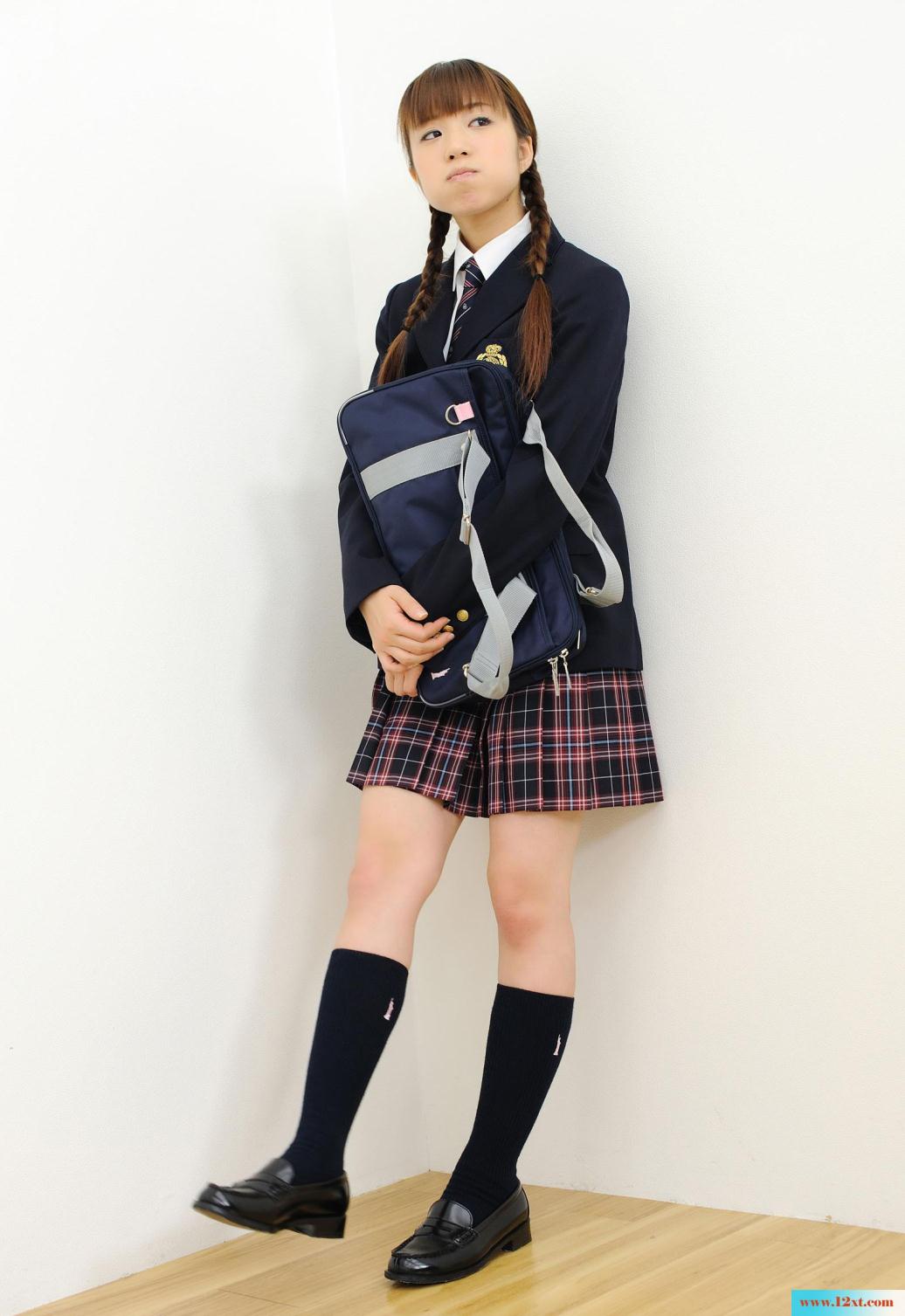 岛国的学生妹制服让人就有冲动-【55P】