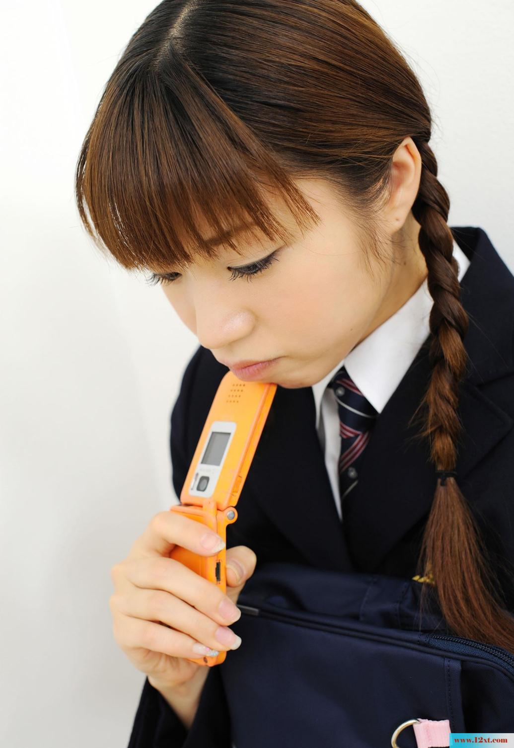 岛国的学生妹制服让人就有冲动-【55P】
