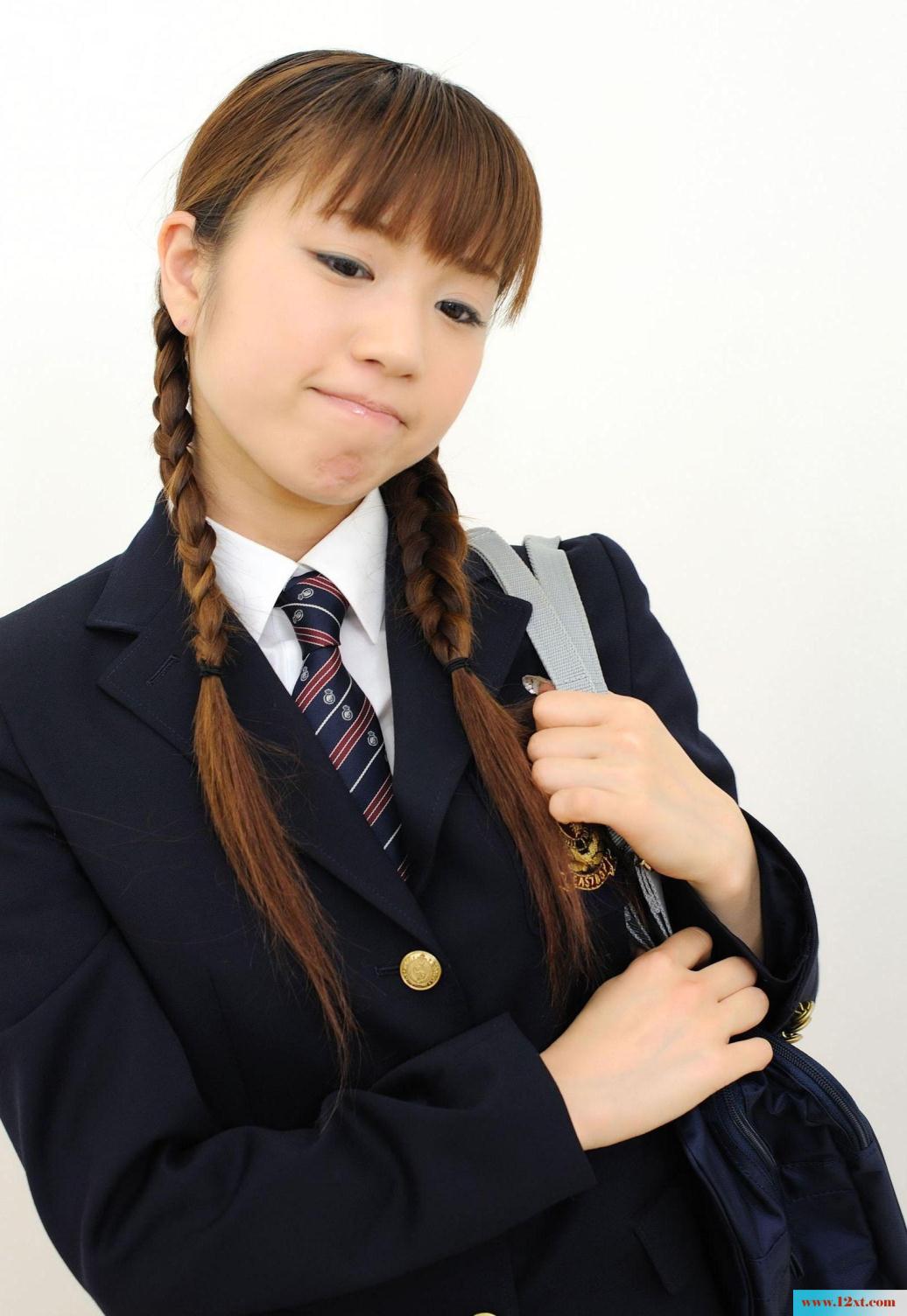 岛国的学生妹制服让人就有冲动-【55P】