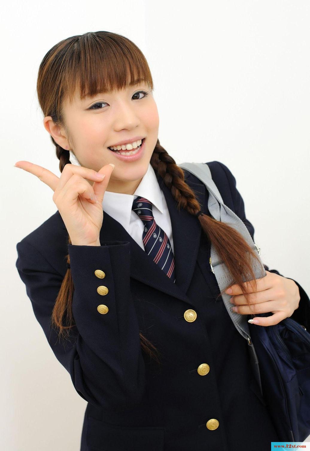 岛国的学生妹制服让人就有冲动-【55P】