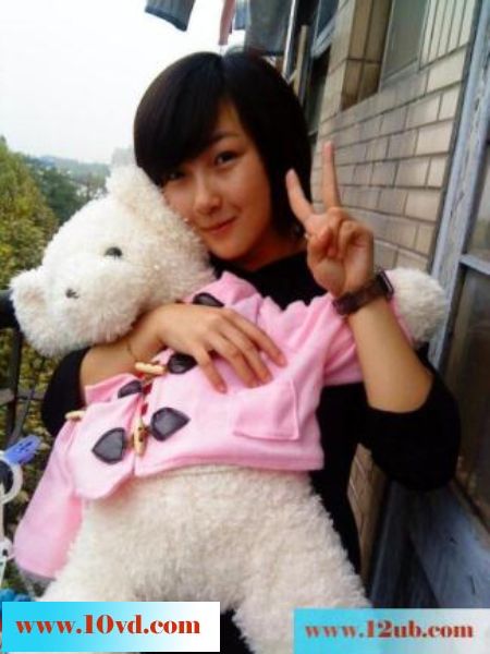 大学的女友已为人母(20P)