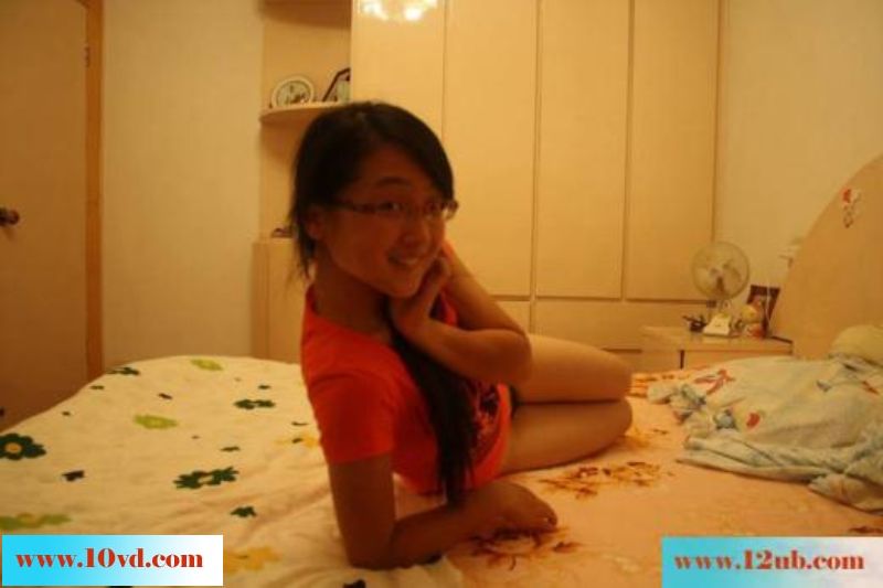 大学女友很浪骚(10P)