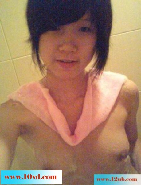 大一学妹说青春不能留白一定要做大事(12P)