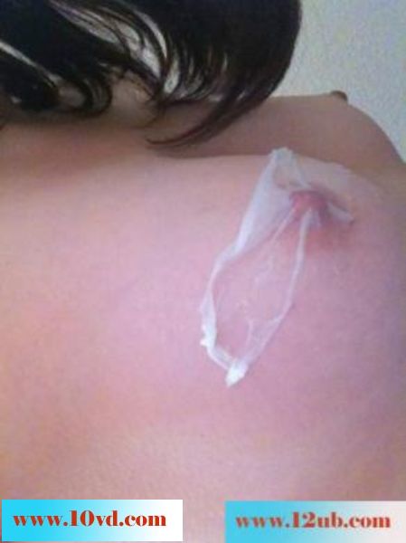 粉嫩的小乳头(18P)