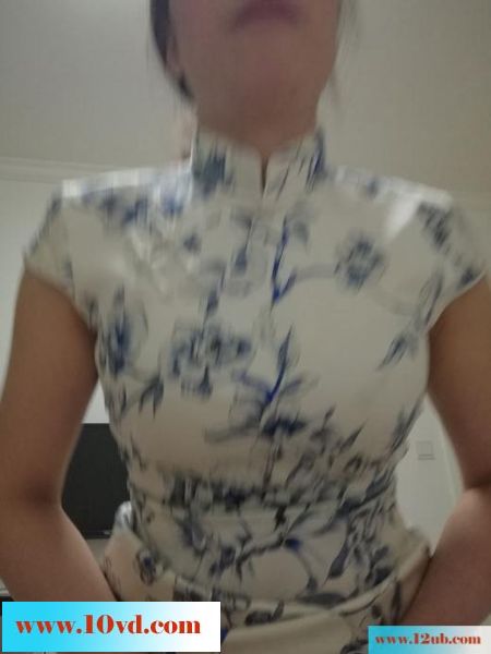 刚结婚就出来偷吃，又嫩活又好(15P)
