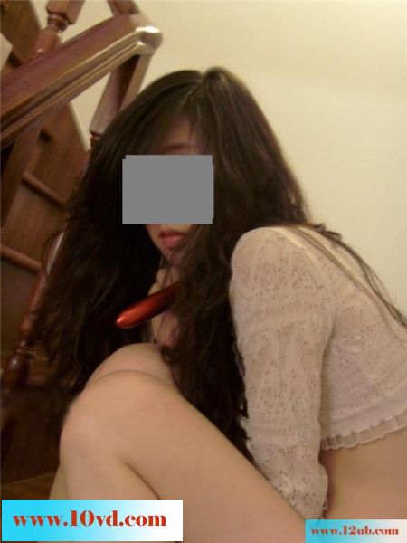 公司新来的秘书带回家(15P)