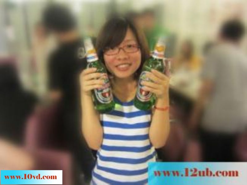 好嫩的妹子哦(10P)