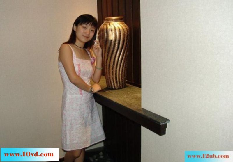 风骚夫妻美艳自拍(9P)