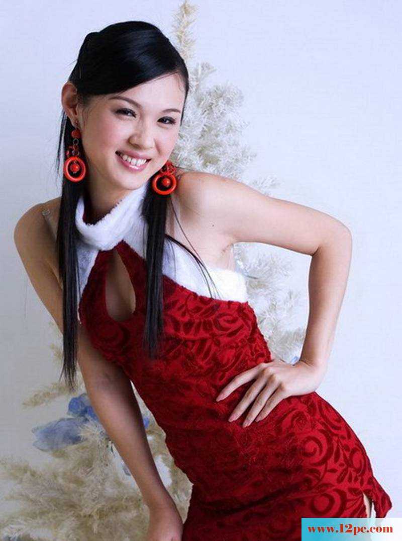 白色的圣诞节红色的美人(17P)