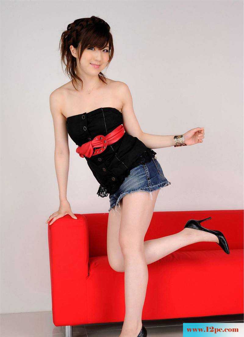 长腿美女的笑容真的很迷人哟(12P)