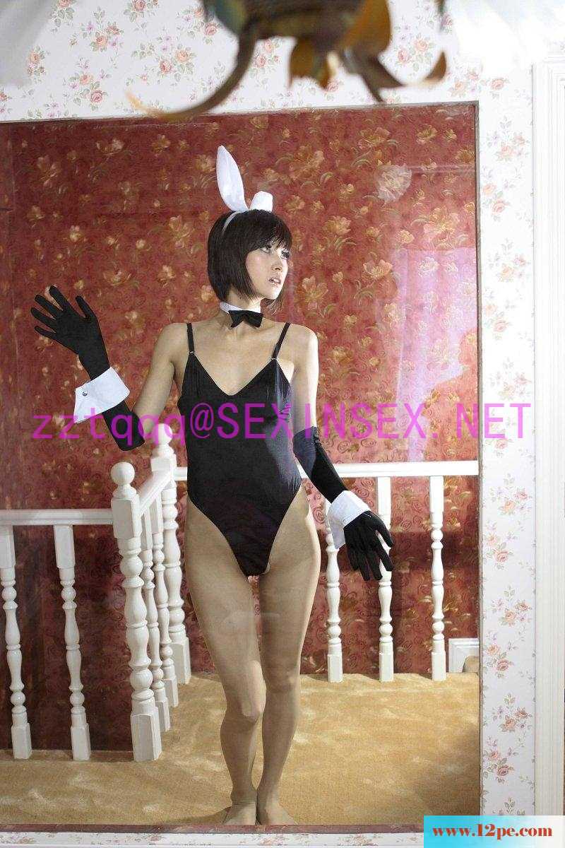 中高艺林影兔女郎(30P)