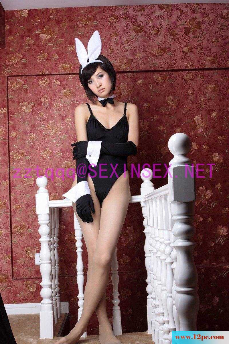 中高艺林影兔女郎(30P)