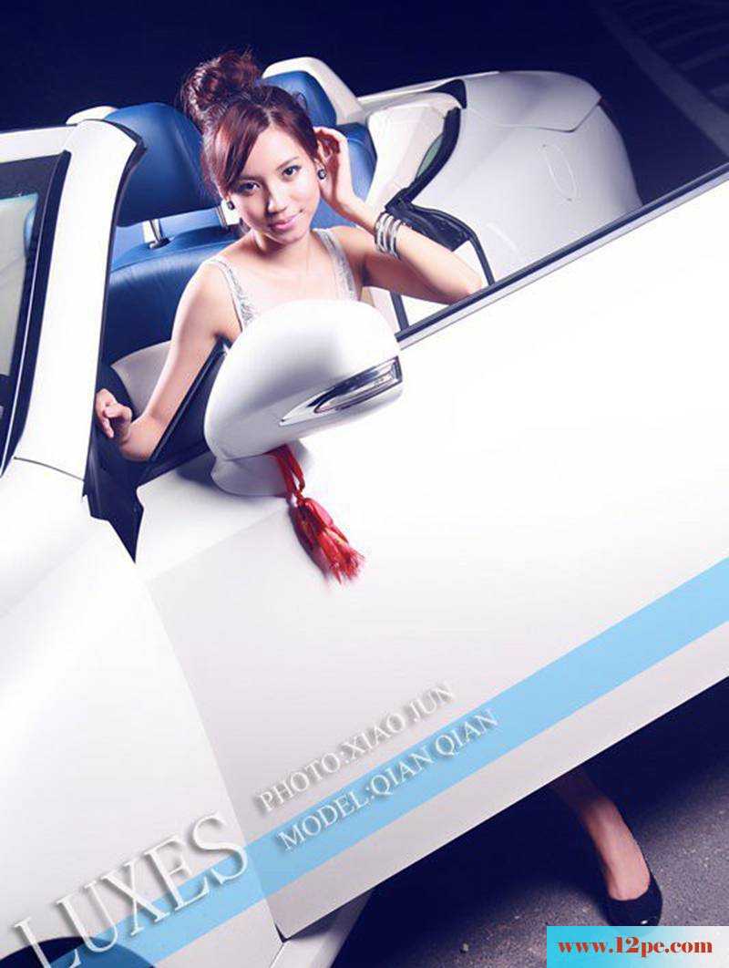 Lexus美女车旁气质完美展现(10P)