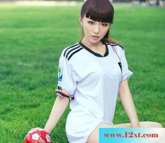野火的性感足球宝贝的诱惑-【12P】