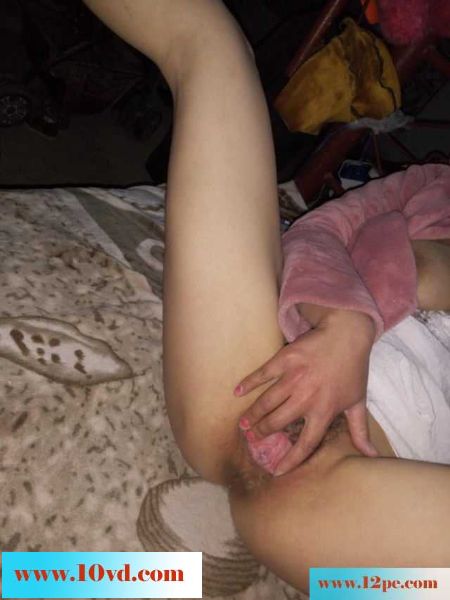 黑逼少妇内射淫水直流，长腿丝袜诱惑，有验证