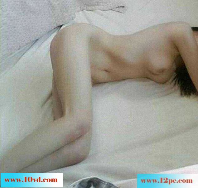 娇滴滴的妹纸好嫩噢(10P)