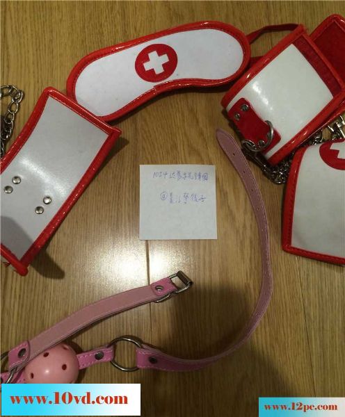靠江兄弟再战贫乳小骚B，安心内射(14P)