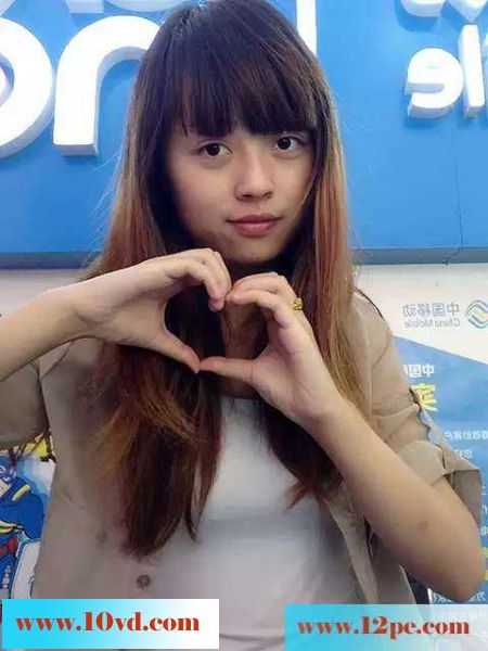 卖手机的美腿女友(27P)