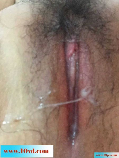 卖手机的美腿女友(27P)