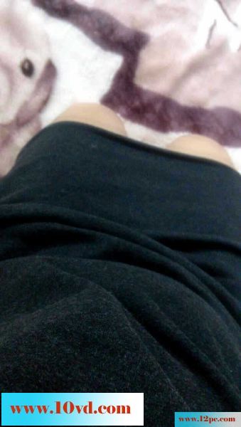 卖手机的美腿女友(27P)