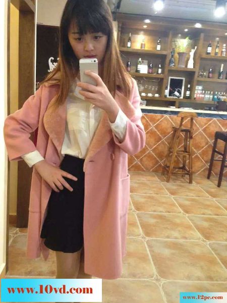 卖手机的美腿女友(27P)