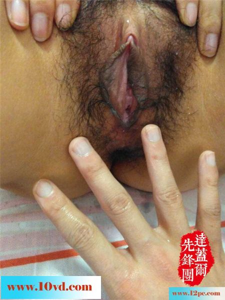 没想到公司的前台还是只超大鲍鱼，我手指插进