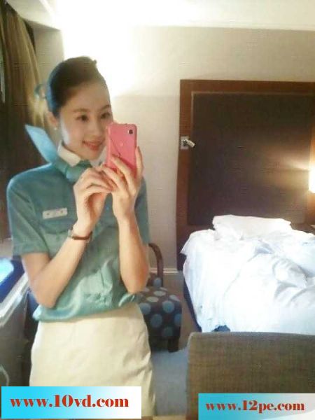 美女空姐的粉木耳(10P)