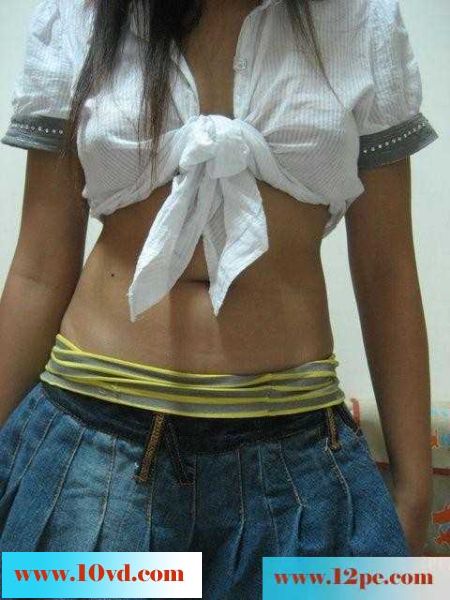 某大四女生的豪放拍摄(20P)